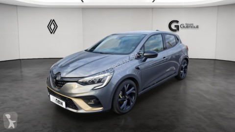 Coche berlina Renault