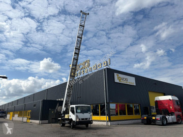 Nissan NT 400 + 29 METER LADDER + HYDROLIC + WORKS PERFECT + EURO 6B + MANUAL