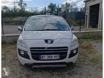 Внедорожники 4X4 / SUV Peugeot
