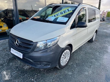 Мини-фургон Mercedes