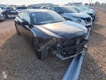 Автомобиль с кузовом «седан» Peugeot