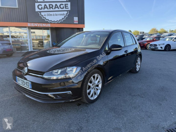 Coche berlina Volkswagen