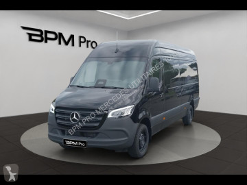 Фургон Mercedes