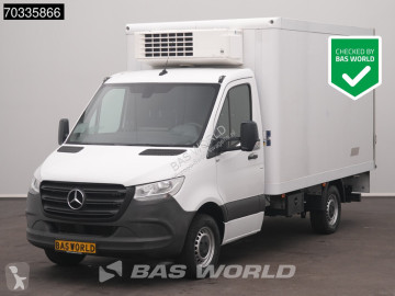 Užitkový vůz s chladničkou Mercedes