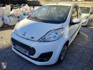Vůz městský vůz Peugeot