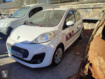 Vůz městský vůz Peugeot