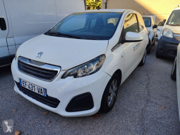 Vůz městský vůz Peugeot