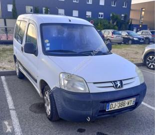Lehké dodávkové auto Peugeot