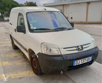 Lehké dodávkové auto Peugeot