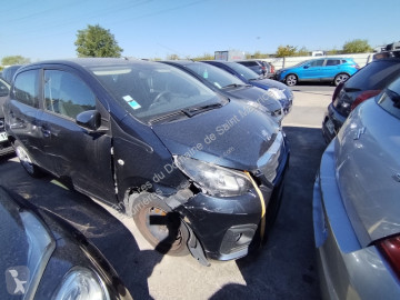 Peugeot108
