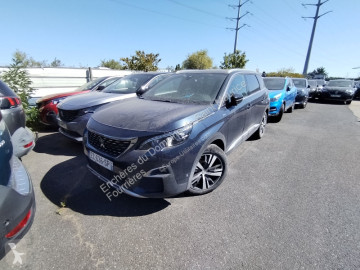 Peugeot5008