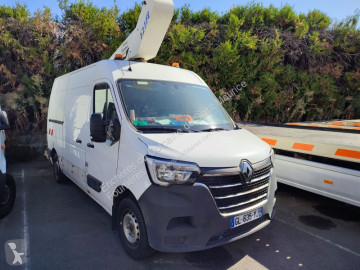 RenaultMaster