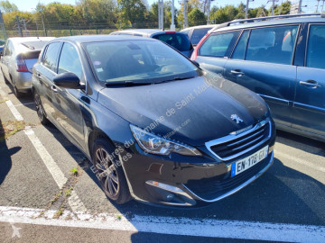 Peugeot308