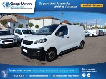 Krytý nákladní vůz se skříňovou karosérií střední Peugeot