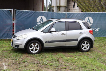 SuzukiSX-4