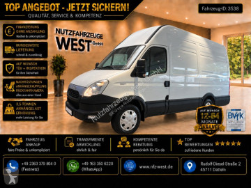 Furgón largo Iveco