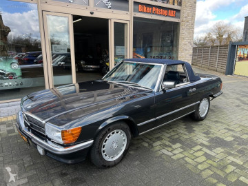 Mercedes560