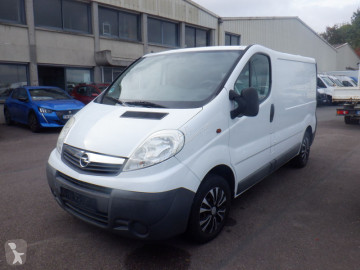 Caja cerrada Opel