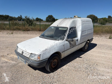 Haszongépjármű Peugeot 205 FSTE