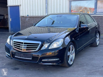 Berlina Mercedes