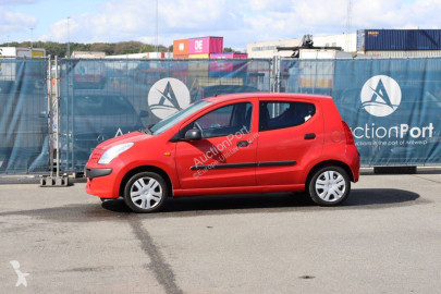 NissanPixo