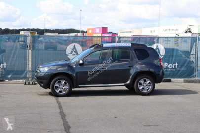 Dacia Összkerékmeghajtású-/szabadidő-autó