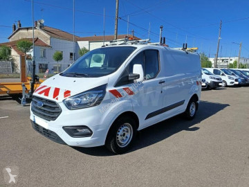 Ford közepes furgon