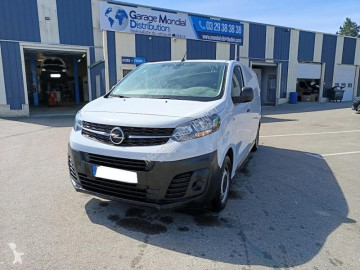 Opel közepes furgon