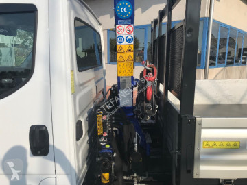 Iveco DAILY 35C14H Cassone ribaltabile trilat.+ Gru