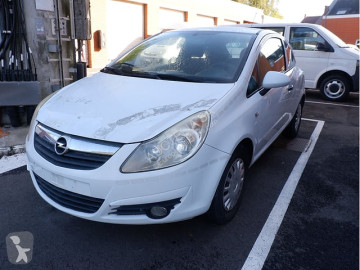 Coche urbano Opel