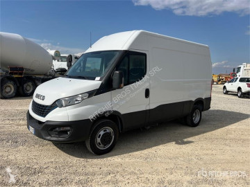 Furgão comercial Iveco