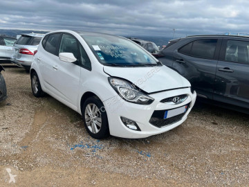 Hyundaii20
