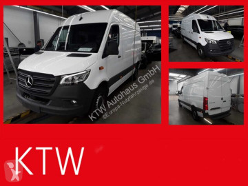 Fourgon utilitaire Mercedes