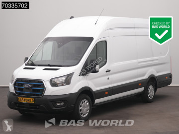 Fourgon utilitaire Ford