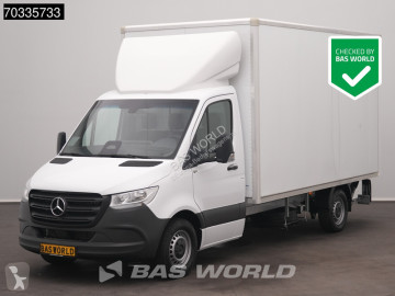 Furgão comercial Mercedes