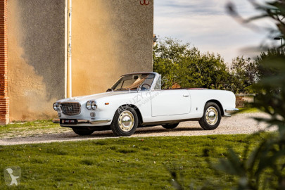 Voiture cabriolet Lancia