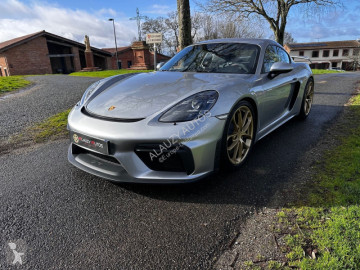 Voiture coupé Porsche