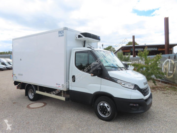 Fourgon utilitaire Iveco