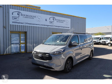 Fourgon utilitaire Ford