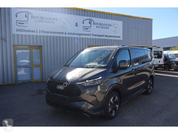 Fourgon utilitaire Ford