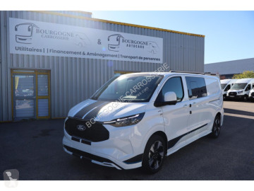 Fourgon utilitaire Ford