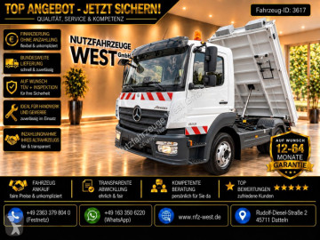 Utilitaire benne Mercedes