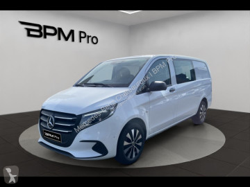 Fourgon long Mercedes