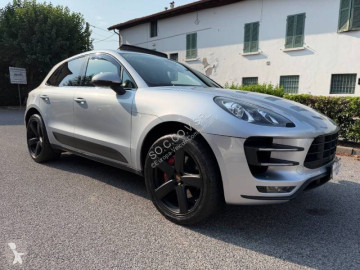 PorscheMacan Turbo