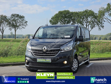 Fourgon utilitaire Renault