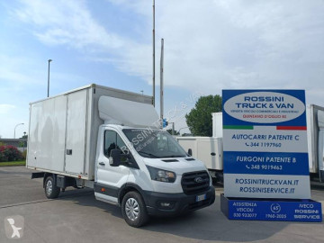 Fourgon long Ford
