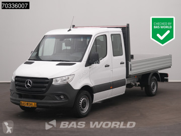 Dostawcza platforma Mercedes