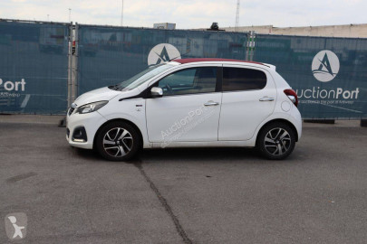 Автомобиль Городской автомобиль Peugeot