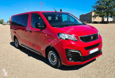 Peugeot minibus
