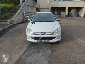 Автомобиль Городской автомобиль Peugeot